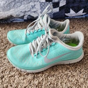 Nike 3.0 Athletic Shoes